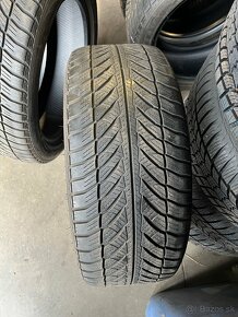 Predám Goodyear ULTRA GRIP 8 245/45 R18 100V - 7