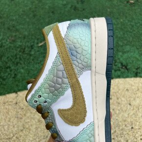 Nike SB Dunk Low Chameleon - 7