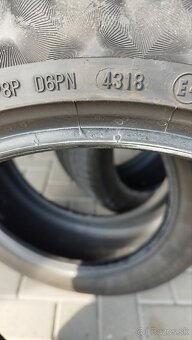 Pneu 235/45 R17 - 7