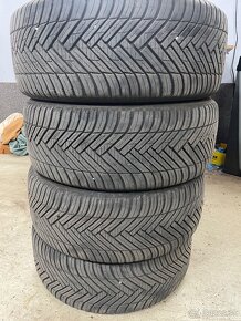 225/45 R17 - 7