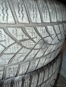 4ks zimné 205/45 R18 GoodYear - 7