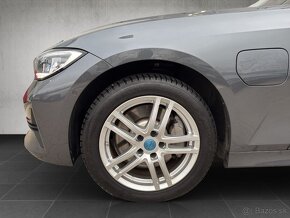 BMW Rad 3 Touring 330e - Plug in Hybrid - 7