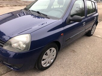 Renault clio - 7