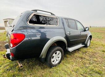 Mitsubishi L200 2.5 DI-D Double Cab Invite Navijáky, Webasto - 7