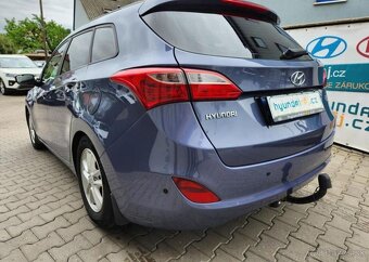 Hyundai i30 1.6-spotř5,5l/100km-PĚKNÝ STAV - 7