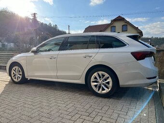 Škoda Octavia 2,0 TDI - 7