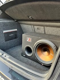 Subwoofer do auta (komplet) Rockford Fosgate - 7