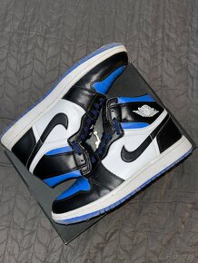 Jordan 1 mid - 7