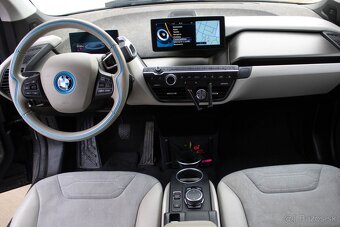 BMW i3 Sedan 75kw AT - 7