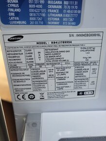 Predám chladničku Samsung rb41j7899s4 - 7