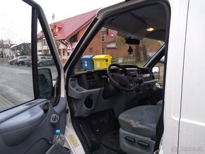 Ford Transit 2.2 - 7