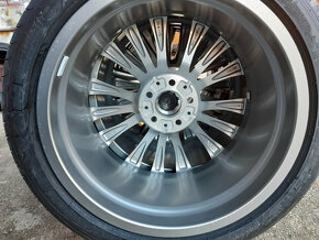 5x112  19"  BMW 5 (G30,G31) -nová sada +TPMS - 7