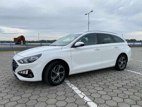 Hyundai i30 CW Kombi 1.6 CRDi Family DTC - 7