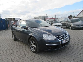 Volkswagen Jetta 1.9 TDI Trendline - 7