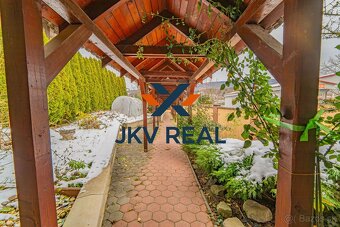 JKV REAL ponúka na predaj rodinnú Vilu v obci Chrenovec - Br - 7