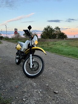 Suzuki DR 650 R SP44 - 7