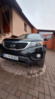 Kia Sorento - 7