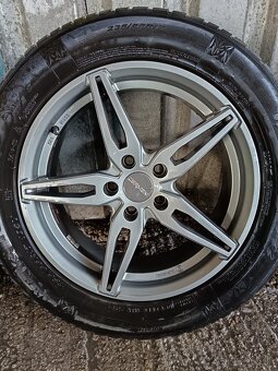 5x108 R17 - 235/55 R17 - 7