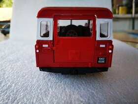 Land Rover , 1:24 - 7