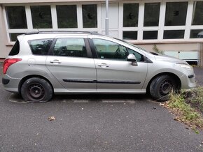 Odpredaj hnuteľného majetku štátu: Peugeot 308 BREAK/SW - 7