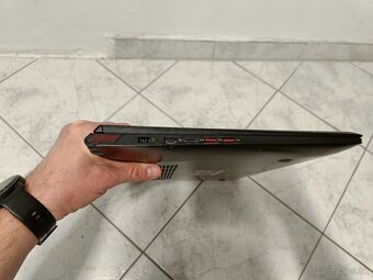 Lenovo IP Y70-70 17.3" dotykovy displej - 7