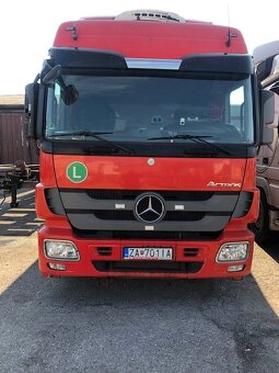 ťahač Mercedes - Actros MP3 - 7