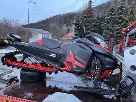 Ski doo Summit 800R e- tec - 7