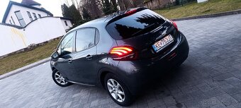 Peugeot 208 Allure - 7