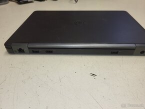 DELL  Core i5 - 12 RAM  - SSD - 7