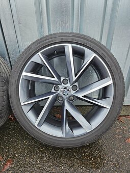 Letní alu kola Vega 19" Škoda Superb 235/40 R19 - 7