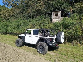 Jeep Wrangler JK 3.8L + plyn - 7