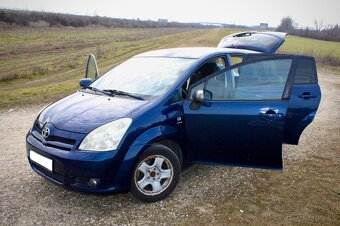 Toyota Corolla Verso 1.8 VVTi - 7