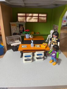 Playmobil škola - 7