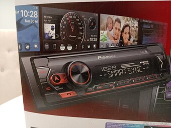 Pioneer MVH-S320BT 4x50 Watt - 7