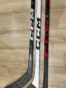 CCM HOKEJKY - ĽAVÁ STRANA - TRIGGER 9 Pro + JETSPEED FT4 a 5 - 7