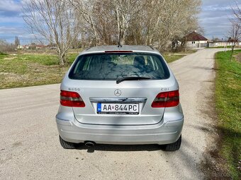 Mercedes-Benz B200 CDI - 7