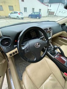 Lexus IS 220d - 7