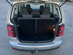 VOLKSWAGEN TOURAN 1,9TDi 77kW BXE 7 MIEST dovoz FR - 7