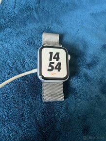 Apple 13 pro 128GB + Apple watch series 4 - 7