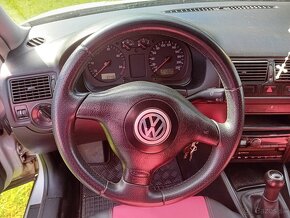 Volkswagen Golf 4 - 7