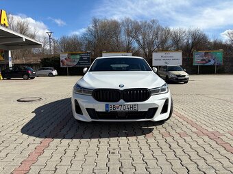 BMW rad 6 GT 640d xdrive 2021/2 - 7