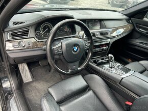BMW Rad 7 740d xDrive - 7
