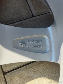 Seat,Volkswagen,Škoda ... 5x112 r16 - 7