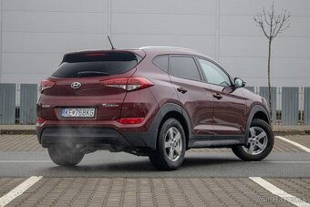 Hyundai tucson 1.6 - 7