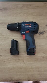 Vŕtací skrutkovač Bosch GSB 12V-30 - 7