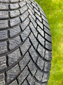 Predám zim. pneu.BRIDGESTONE Blizzak LM05, 225/45 R19 96V - 7