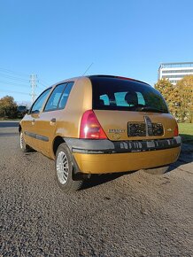 Renault Clio 2 1.2 benzín - 7