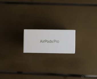 Apple AirPods Pro 2 - Lightning - 7