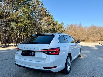 ŠKODA SUPERB COMBI 2.0TDI DSG FACELIFT MATRIX BOHATÁ VÝBAVA - 7