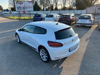 VW Scirocco 1,4TSI benzín, 90kW, MT/6, rok:10.2009. - 7